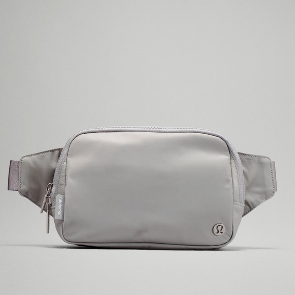 Lululemon Silver Drop Belt Bag